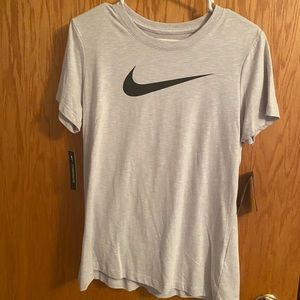 NIKE dry fit tee